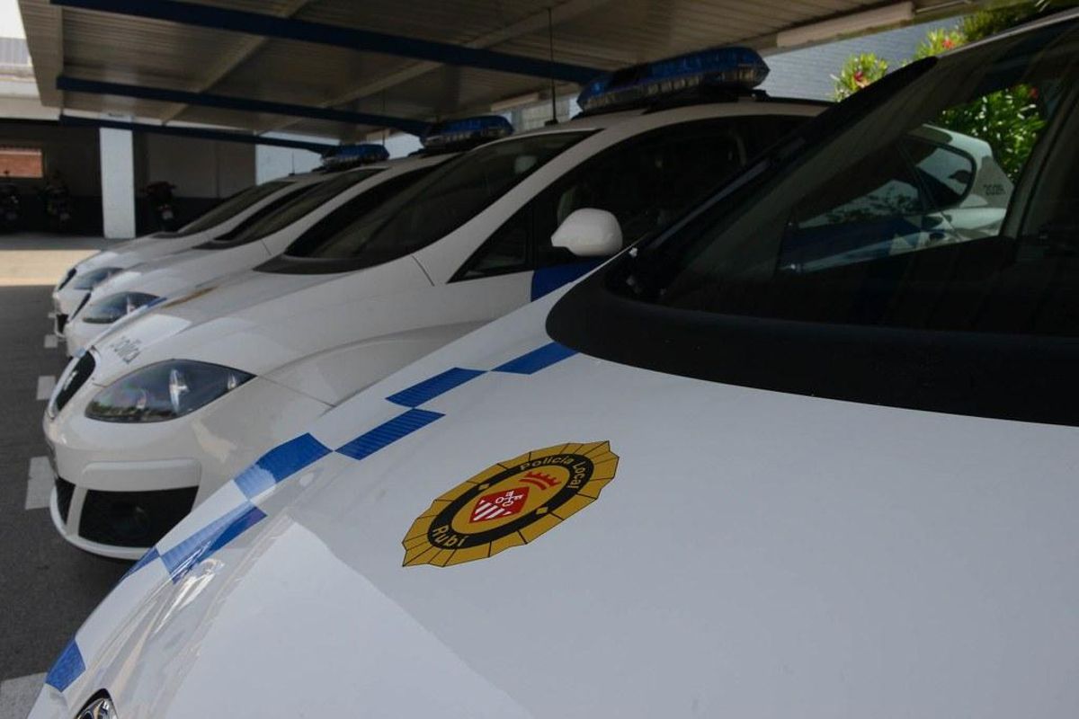 Coche de la Policía Local de Rubí Coche de la Policía Local de Rubí