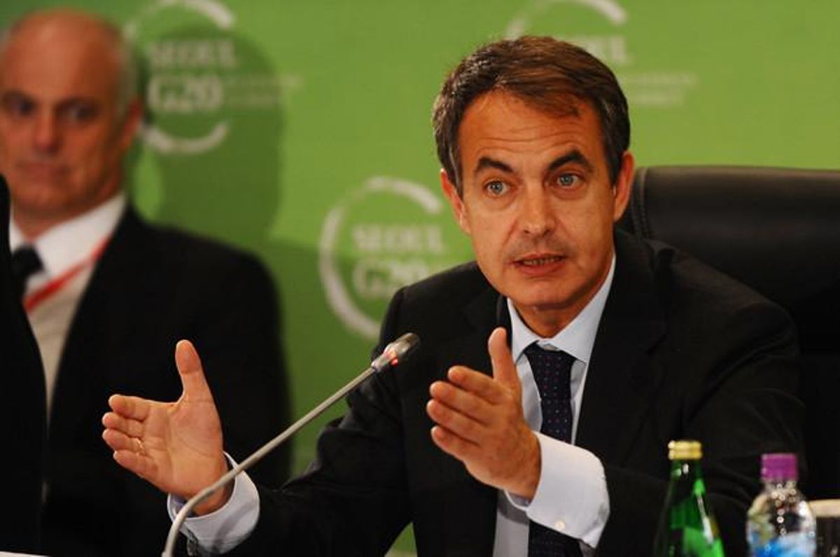 José Luis Rodríguez Zapatero, durante su intervención en una mesa redonda titulada ’Crecimiento verde’, hoy, en Seúl. José Luis Rodríguez Zapatero, durante su intervención en una mesa redonda titulada ’Crecimiento verde’, hoy, en Seúl.
