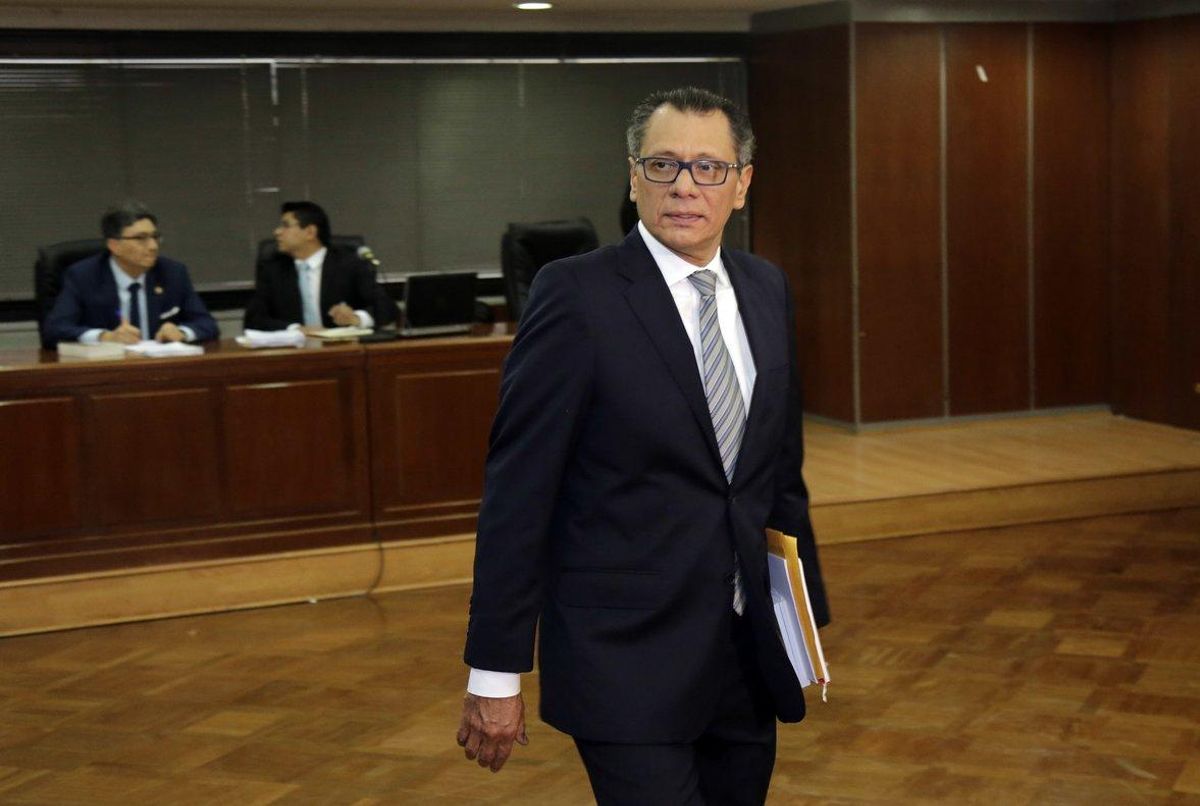 Glas fue ministro y vicepresidente durante la administración del exgobernante Rafael Correa (2007-2017). Glas fue ministro y vicepresidente durante la administración del exgobernante Rafael Correa (2007-2017).