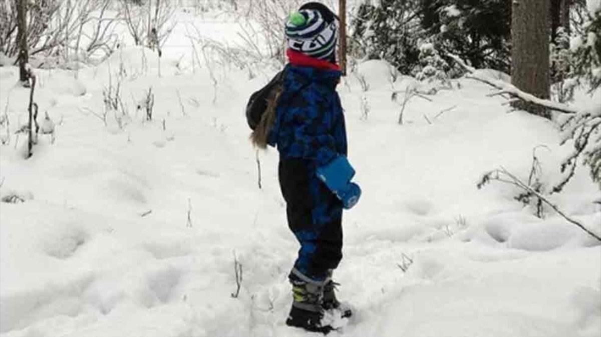 El hijo mayor de Messi, Thiago, disfrutando de la nieve en Finlandia, en una imagen que ha sido borrada posteriormente. El hijo mayor de Messi, Thiago, disfrutando de la nieve en Finlandia, en una imagen que ha sido borrada posteriormente.