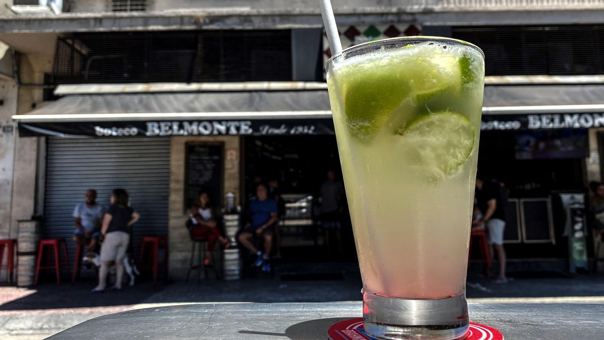 Una caipiriña en un bar de Río de Janeiro. Una caipiriña en un bar de Río de Janeiro.