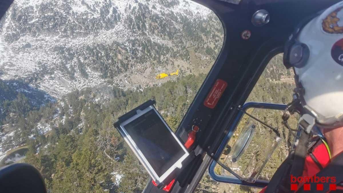 Operativo de rescate en el Parque Nacional de Aigüestortes. Operativo de rescate en el Parque Nacional de Aigüestortes.
