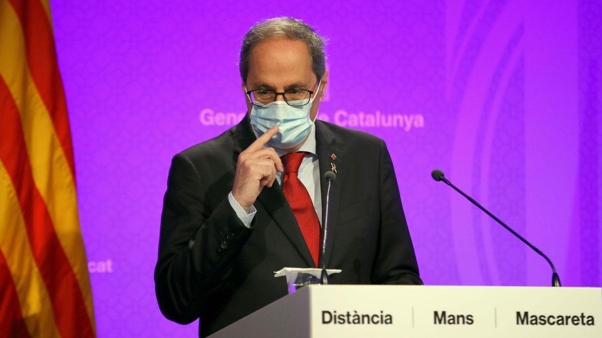 El Govern aprueba el decreto para poder imponer restricciones por la pandemia. En la foto, Quim Torra, en la rueda de prensa del lunes por la noche.
