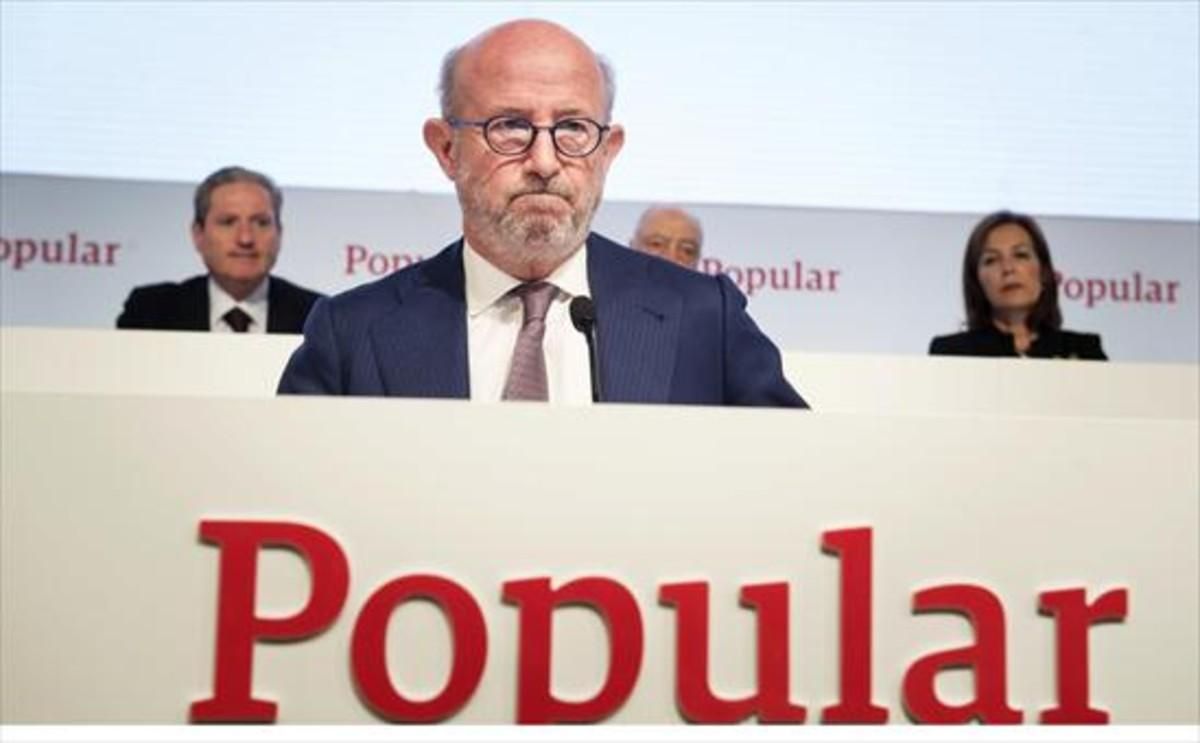 Emilio Saracho, que fue presidente del Banco Popular entre febrero y junio del 2017, durante una junta de accionistas de la entidad. Emilio Saracho, que fue presidente del Banco Popular entre febrero y junio del 2017, durante una junta de accionistas de la entidad.