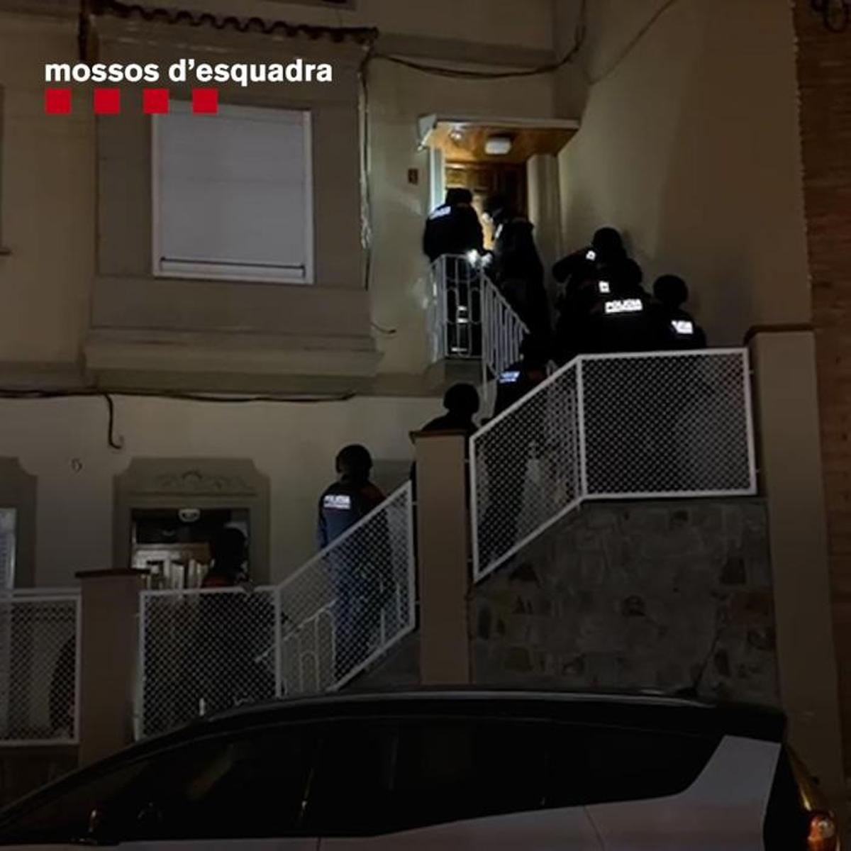 Detenida una funcionaria de prisiones acusada de distribuir drogas en una cárcel de Girona