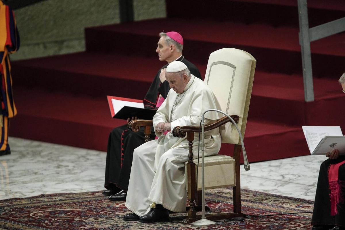 El papa Francisco preside su tradicional audiencia general de los miercoles en la sala Nervi  en el Vaticano . EFE  Giuseppe Lami