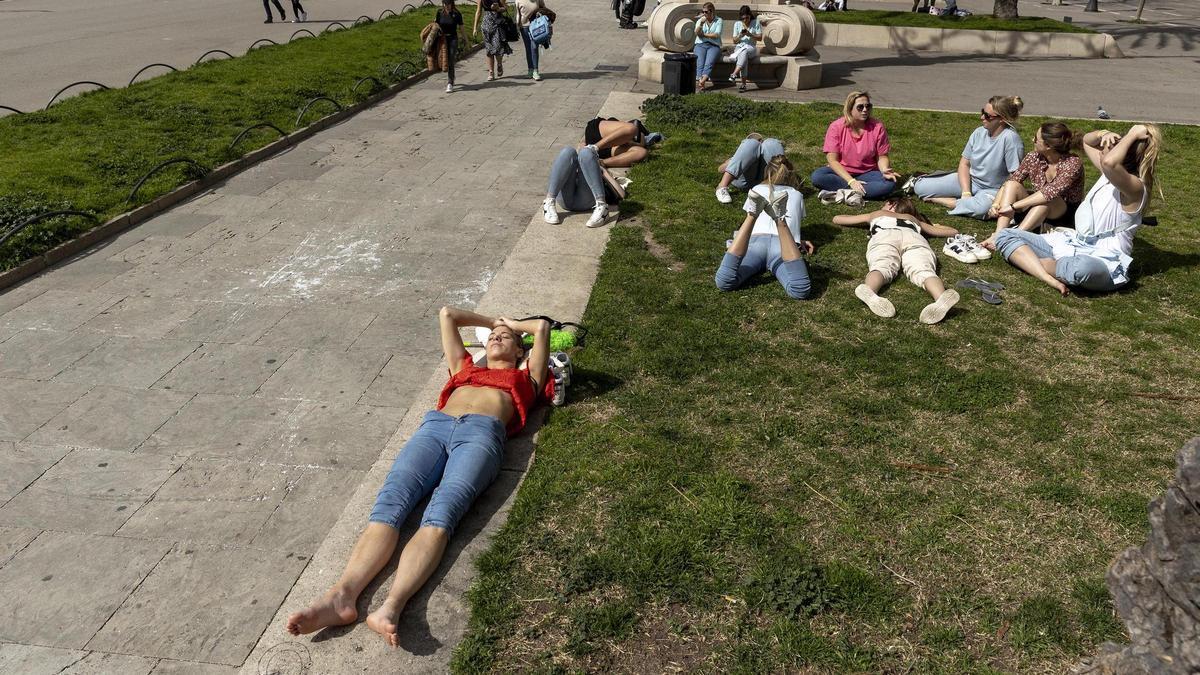 «Temperatures pròpies de juny» a final de març: la calor sufocant torna la setmana que ve «Temperatures pròpies de juny» a final de març: la calor sufocant torna la setmana que ve