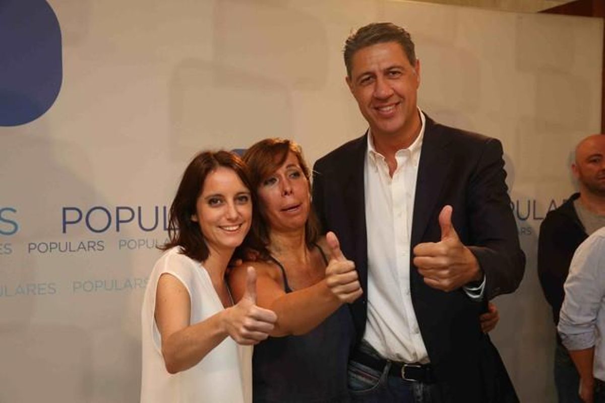 García Albiol, junto a Camacho y la número dos de la lista para el 27-S, Andrea Levy, en una foto de archivo. García Albiol, junto a Camacho y la número dos de la lista para el 27-S, Andrea Levy, en una foto de archivo.