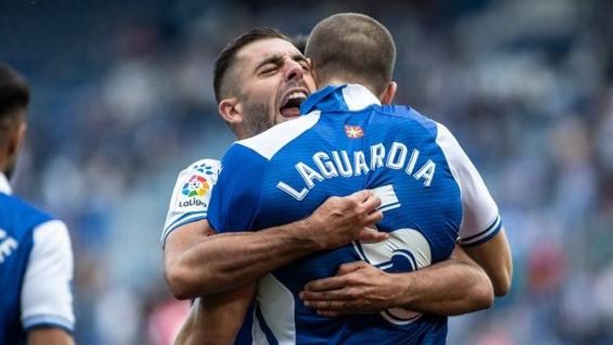 Laguardia celebra su gol ante el Atlético. Laguardia celebra su gol ante el Atlético.