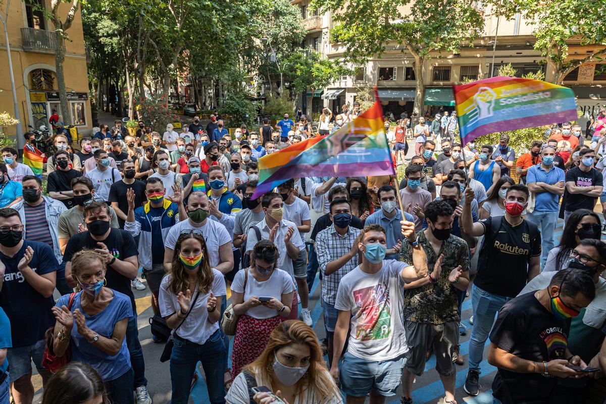 Protesta contra las agresiones homófobas convocado por la Plataforma LGTBI, en junio Barcelona.