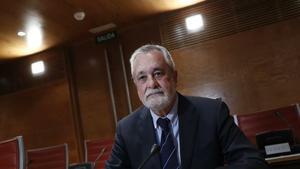 El PSOE deja claro que Griñán irá a la cárcel pese a las dudas de los juristas