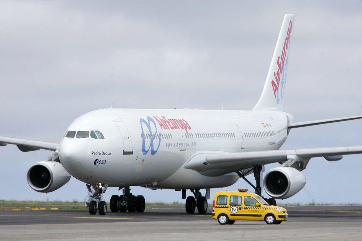 Con la llegada de este primer vuelo, Panamá se convierte en uno de los 22 destinos en América Latina de Air Europa. Con la llegada de este primer vuelo, Panamá se convierte en uno de los 22 destinos en América Latina de Air Europa.