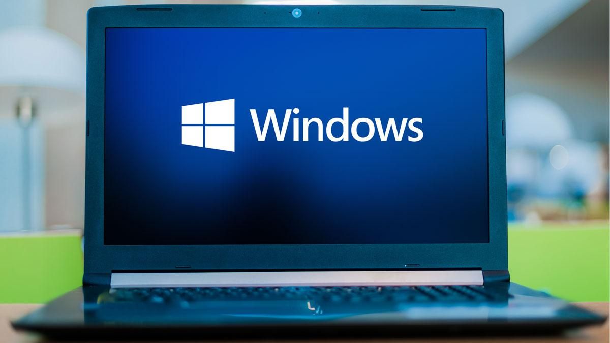 Un ordenador con el logo de Windows, de Microsoft. Un ordenador con el logo de Windows, de Microsoft.