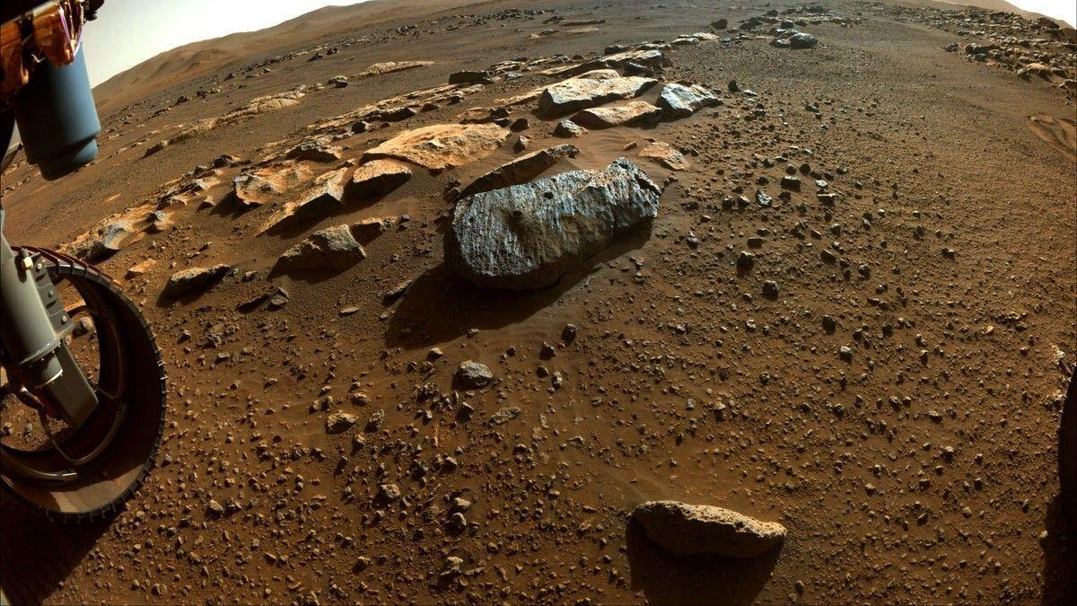 Primera roca de Marte de la que el robot Perseverance ha tomado muestras.