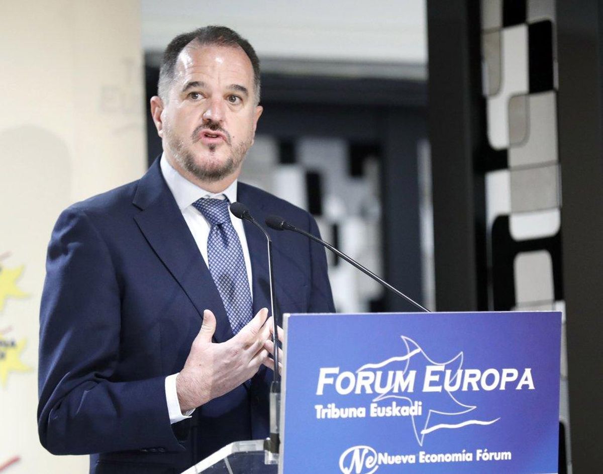 Carlos Iturgaiz, candidato de la coalición del PP+Cs a las elecciones vascas. Carlos Iturgaiz, candidato de la coalición del PP+Cs a las elecciones vascas.