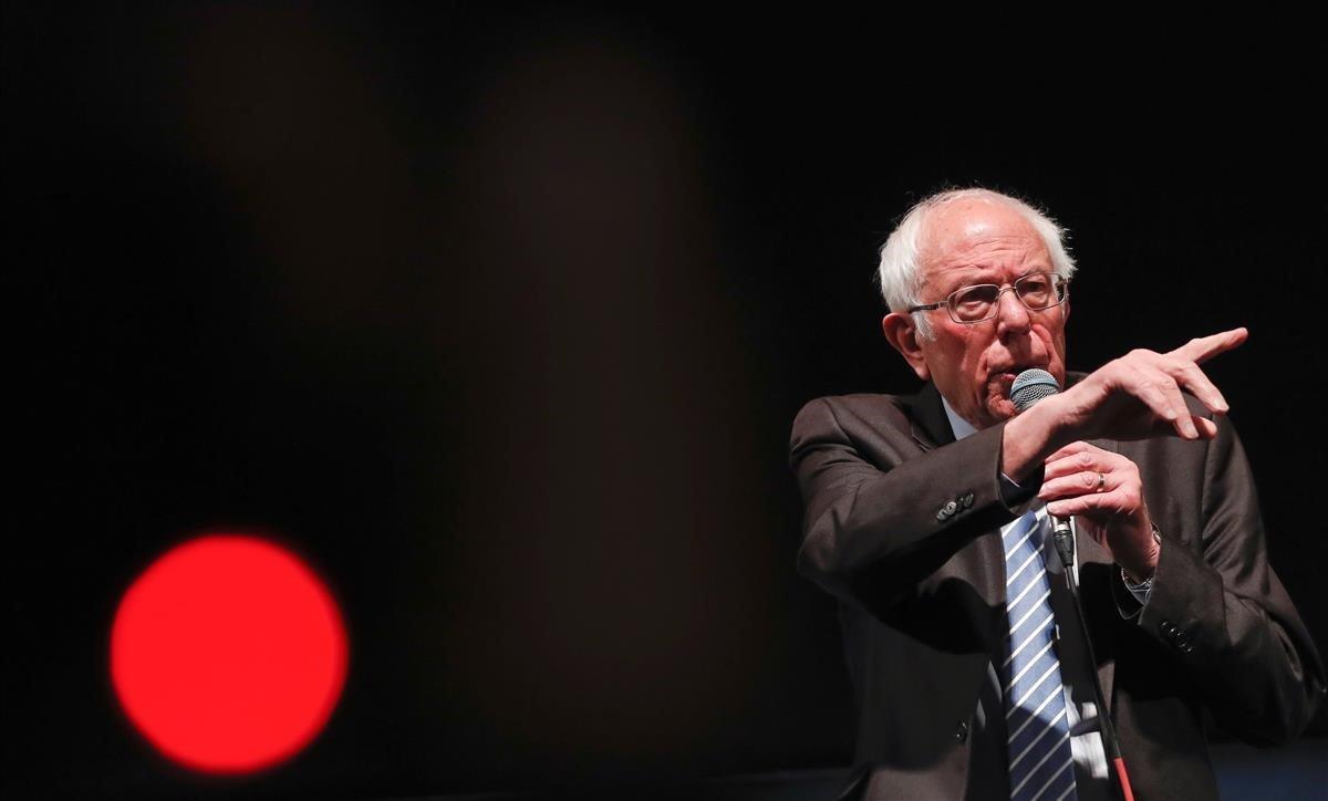 Sis estats posen a prova la viabilitat de la candidatura de Sanders