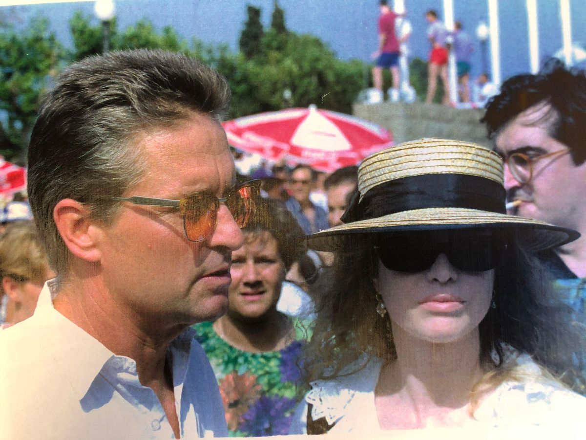 Michael y Diandra Douglas, en la recta del Estadio, agosto de 1992 Michael y Diandra Douglas, en la recta del Estadio, agosto de 1992