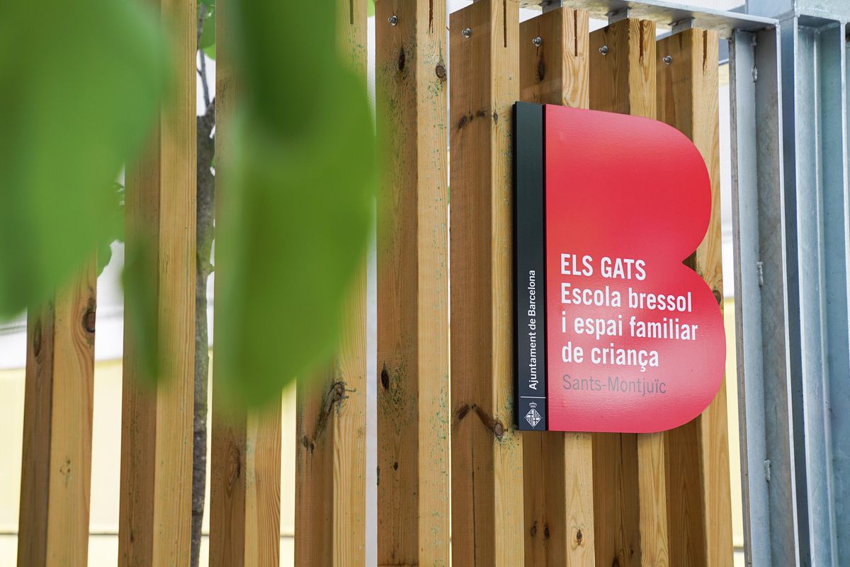 Los espacios familiares de crianza ya dan servicio a cerca de 1.200 niños y niñas hasta los 3 años Los espacios familiares de crianza ya dan servicio a cerca de 1.200 niños y niñas hasta los 3 años