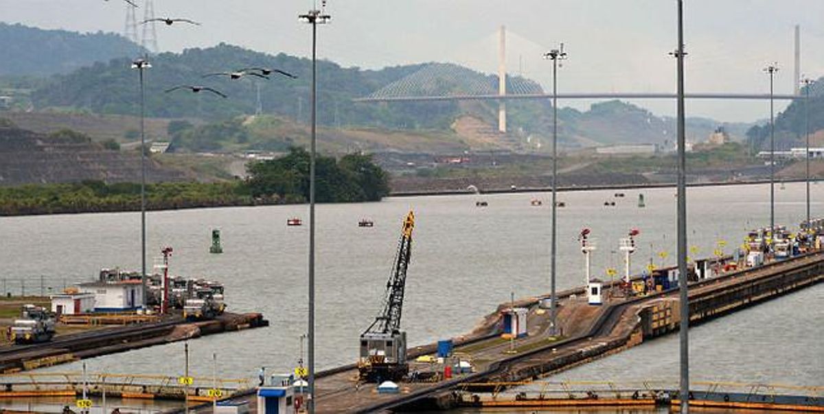 El Canal de Panamá, en Colón, el pasado miércoles. El Canal de Panamá, en Colón, el pasado miércoles.