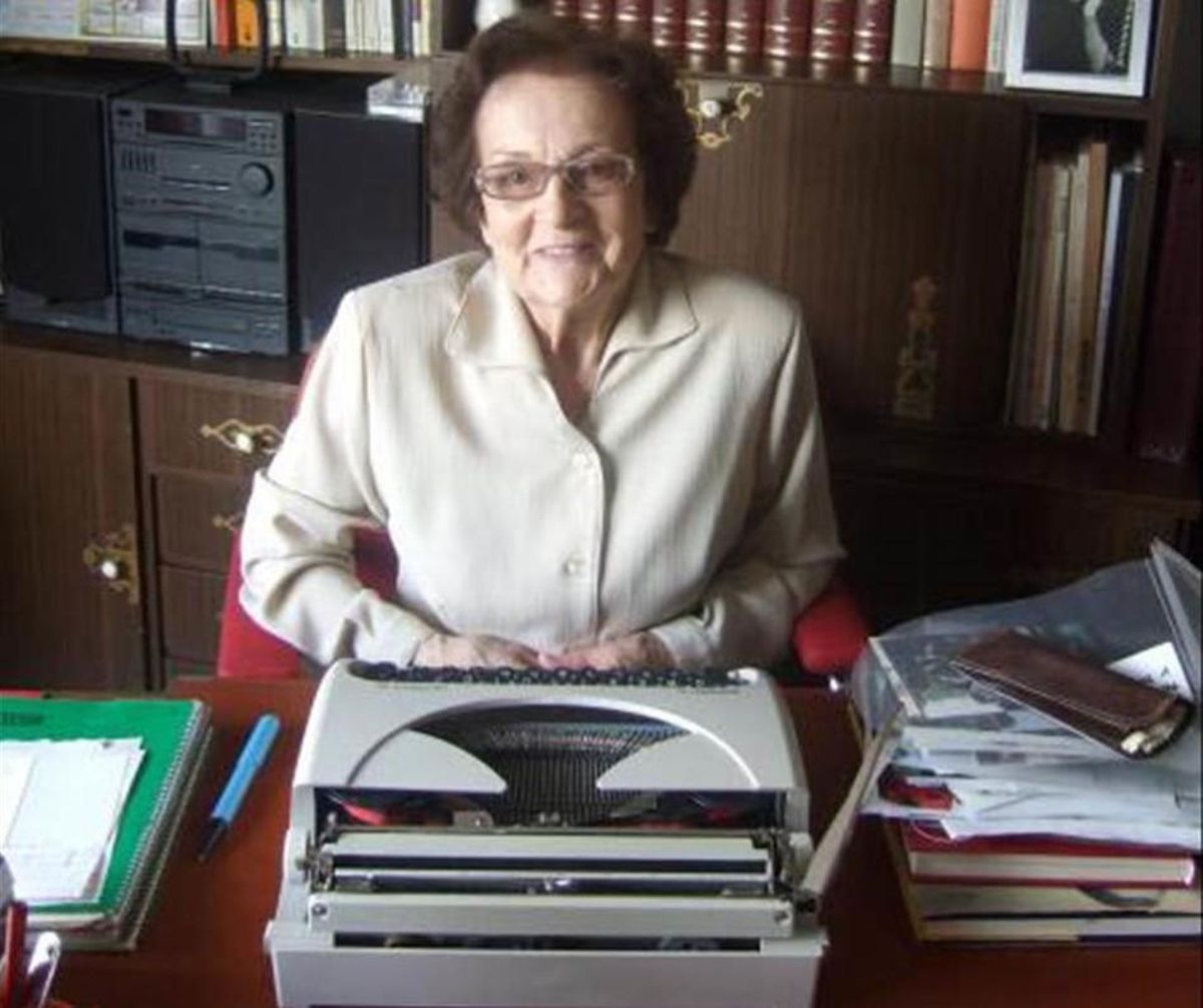 Retrato de Joaquina Dorado hecho en el 2008 en su casa de Barcelona. Retrato de Joaquina Dorado hecho en el 2008 en su casa de Barcelona.