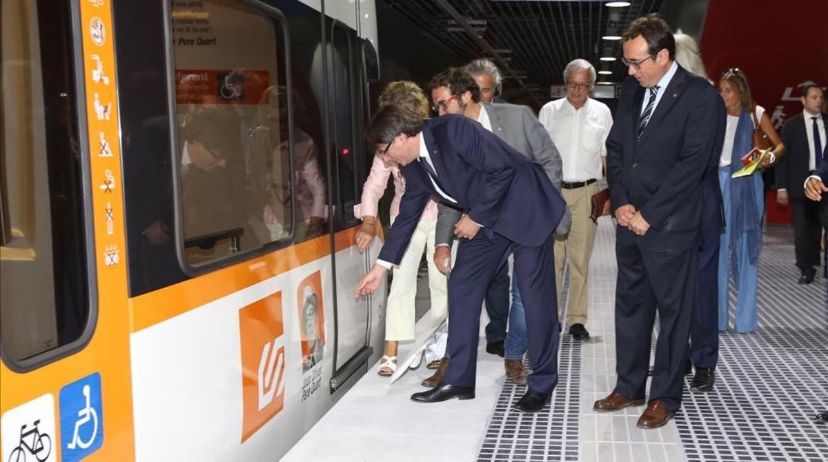 Puigdemont inaugura nuevas estaciones de FGC en Sabadell