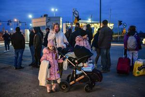 El nombre de refugiats per la guerra a Ucraïna supera els dos milions