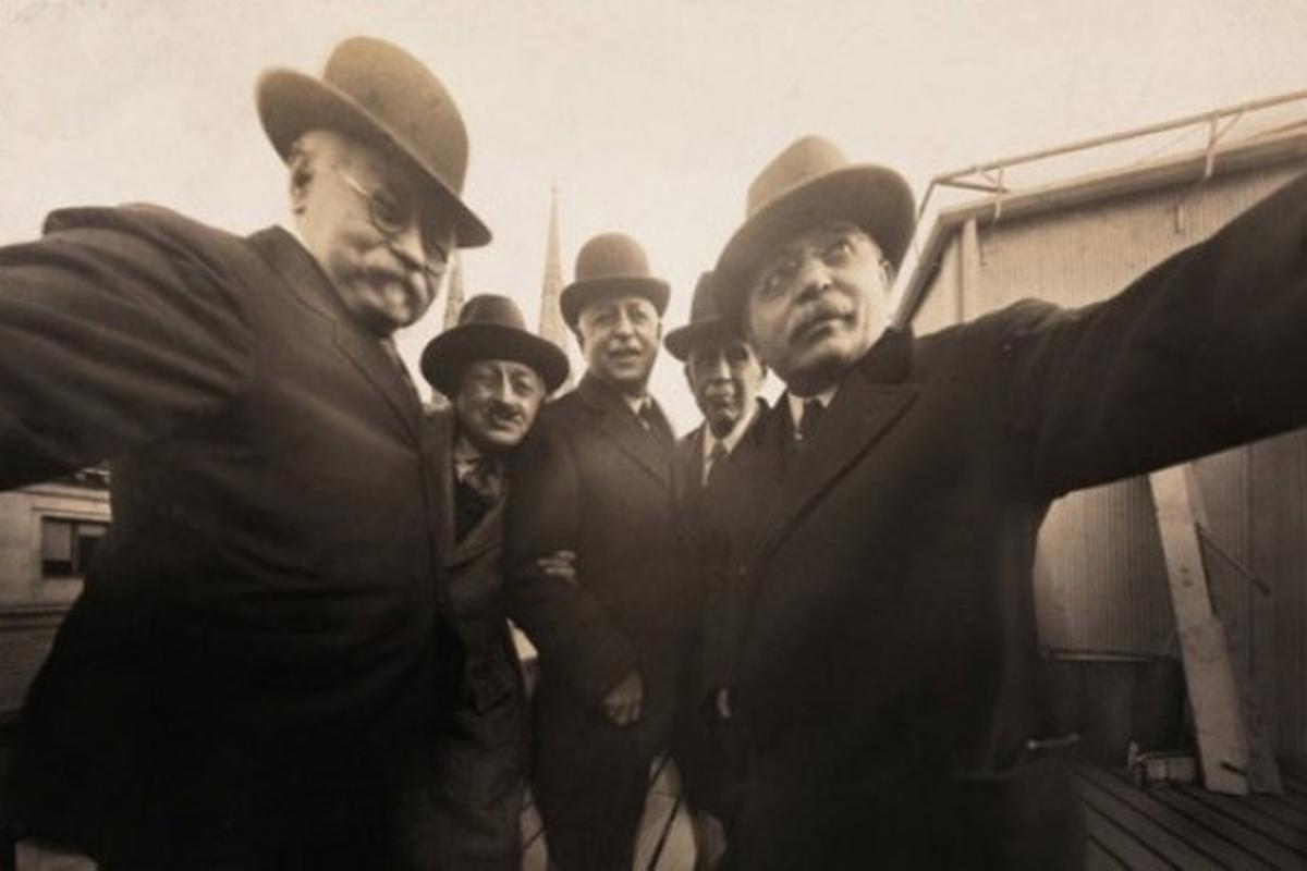 La primera ’selfie’ de la historia fue tomada en 1920 en Nueva York. La primera ’selfie’ de la historia fue tomada en 1920 en Nueva York.