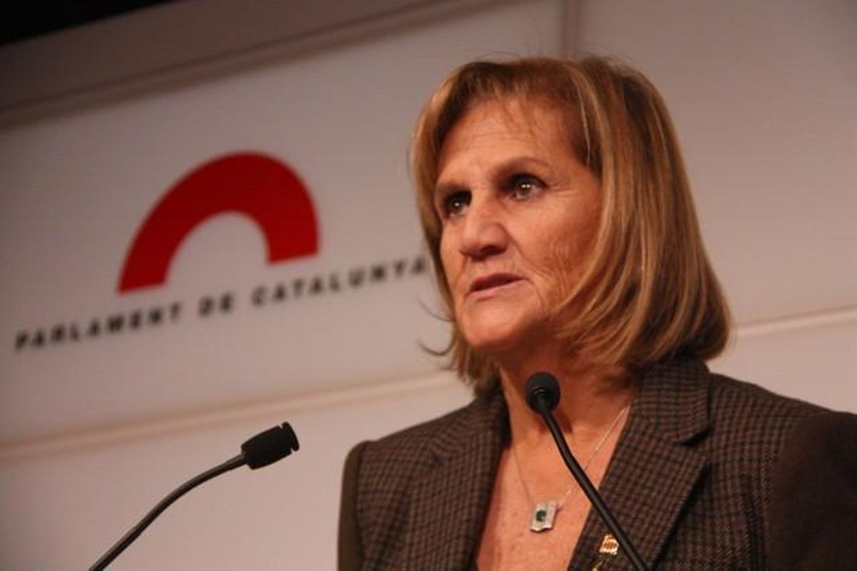 La presidenta del Parlament, Núria de Gispert, en una reciente rueda de prensa. La presidenta del Parlament, Núria de Gispert, en una reciente rueda de prensa.