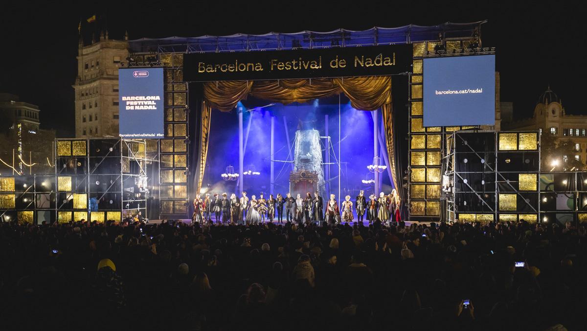 Barcelona celebra el Nadal amb música, màgia i espectacles
