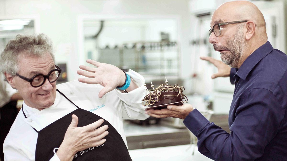 Christian Escribà y Pep Torres, con The miscake, la tarta para celebrar dramas y errores. Christian Escribà y Pep Torres, con The miscake, la tarta para celebrar dramas y errores.