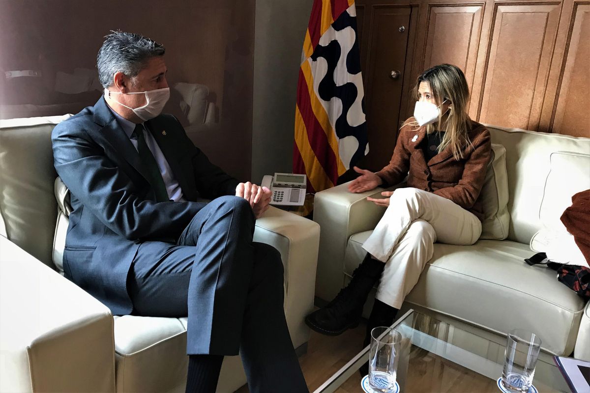 Encuentro entre el alcalde de Badalona, Xavier Garcia Albiol, y la alcaldesa de Santa Coloma, Núria Parlon, el 9 de diciembre de 2020. Encuentro entre el alcalde de Badalona, Xavier Garcia Albiol, y la alcaldesa de Santa Coloma, Núria Parlon, el 9 de diciembre de 2020.