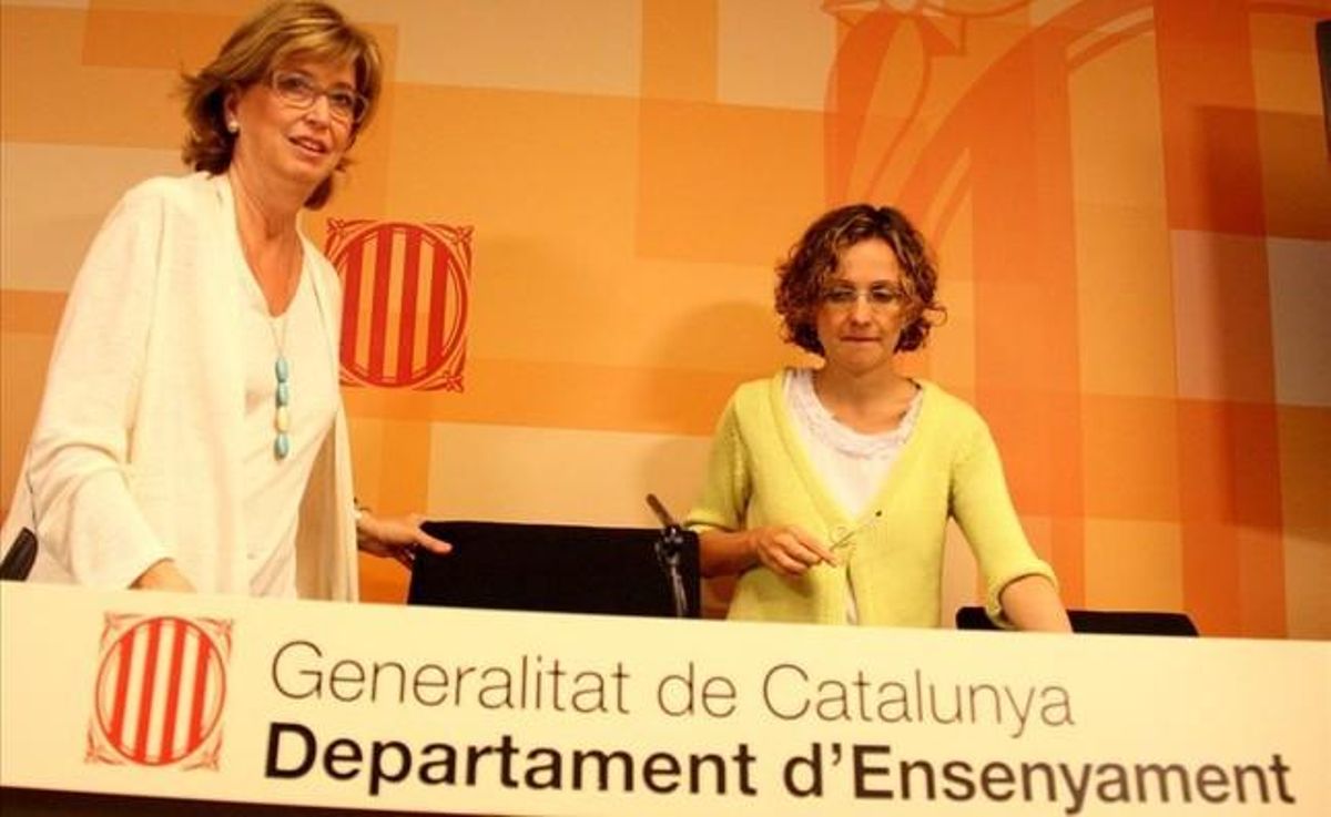 Irene Rigau y Meritxell Ruiz (a la derecha), en la Conselleria d’Ensenyament, en una imagen de julio del 2014. Irene Rigau y Meritxell Ruiz (a la derecha), en la Conselleria d’Ensenyament, en una imagen de julio del 2014.