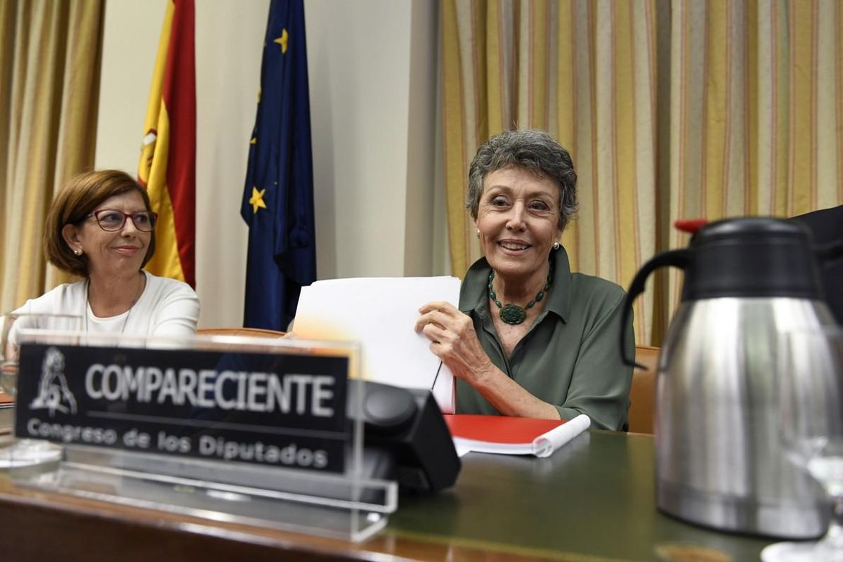 La administradora provisional única de RTVE, Rosa María Mateo, durante su comparecencia en la Comisión. La administradora provisional única de RTVE, Rosa María Mateo, durante su comparecencia en la Comisión.