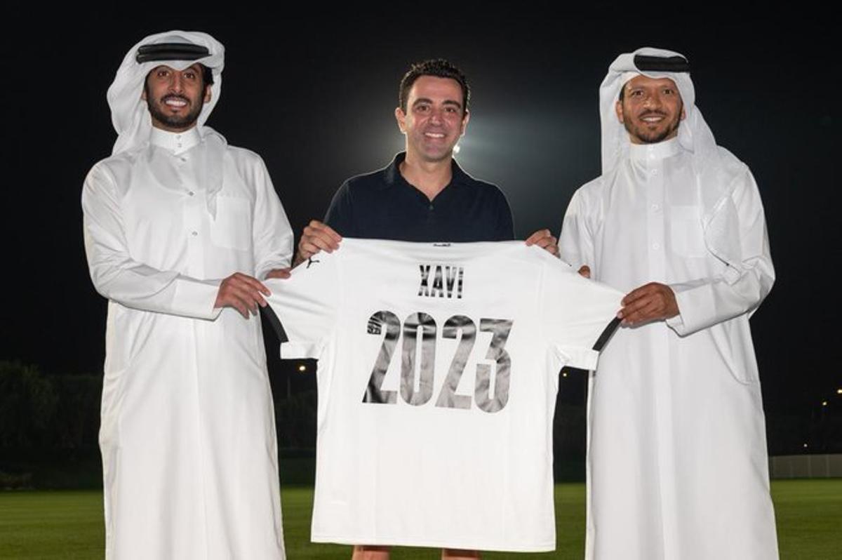 Xavi, tras firmar su renovación con el Al Sadd hasta el 2023. 