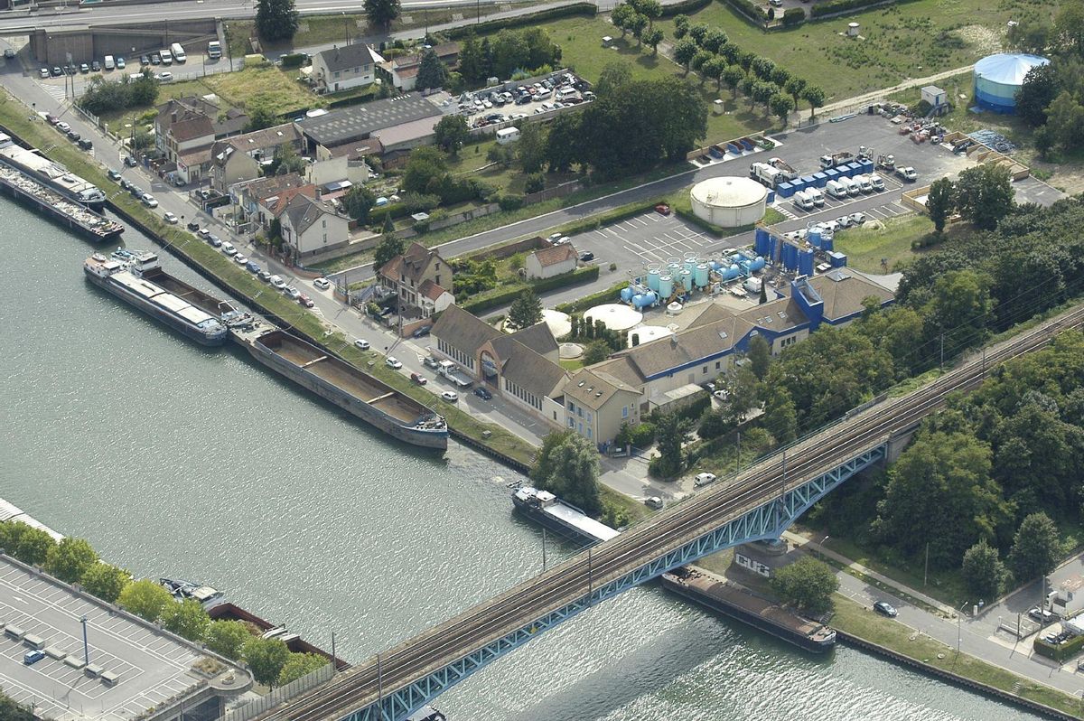 Aqualia se adjudica tres contratos para la gestión del agua a 90.000 habitantes en la Île-de-France Aqualia se adjudica tres contratos para la gestión del agua a 90.000 habitantes en la Île-de-France
