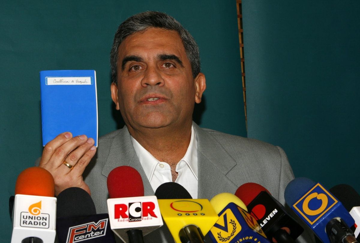 Mor a la presó un general aliat i després adversari de Chávez Mor a la presó un general aliat i després adversari de Chávez