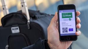 Catalunya prepara una aplicació per verificar el passaport Covid per accedir a l’oci nocturn