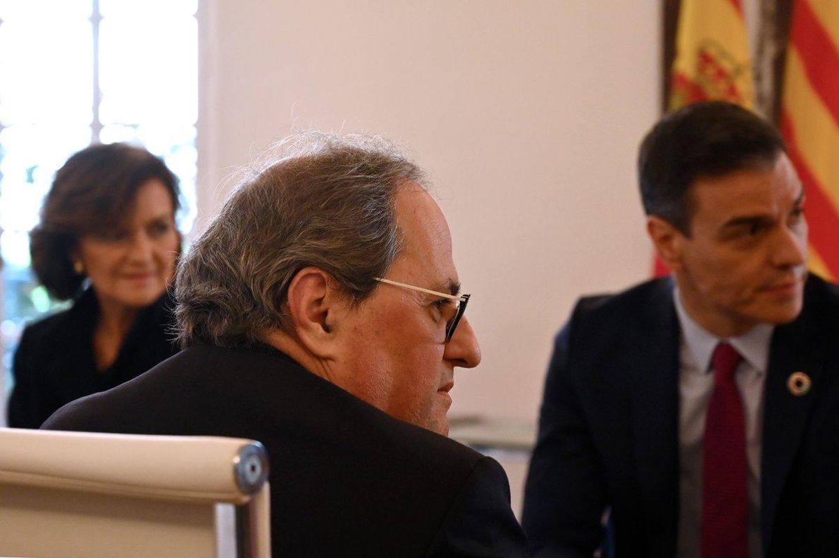Sánchez, Torra y Calvo, en la reunión de Moncloa, ayer. Sánchez, Torra y Calvo, en la reunión de Moncloa, ayer.