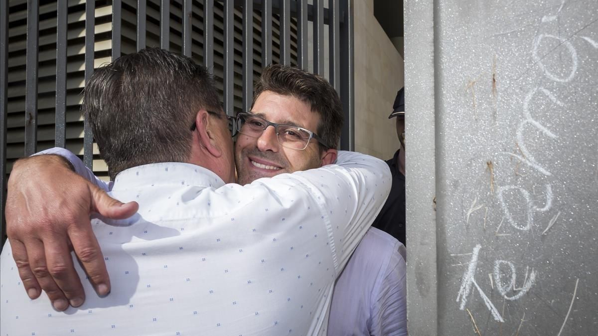 Jorge Rodríguez, tras quedar en libertad con cargos. Jorge Rodríguez, tras quedar en libertad con cargos.