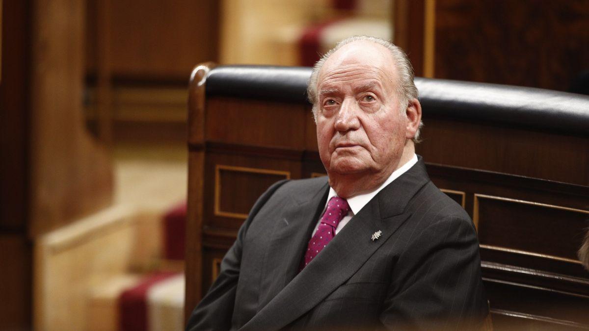 El emérito Juan Carlos I en el Congreso, durante el acto conmemorativo del 40º aniversario de la Constitución.