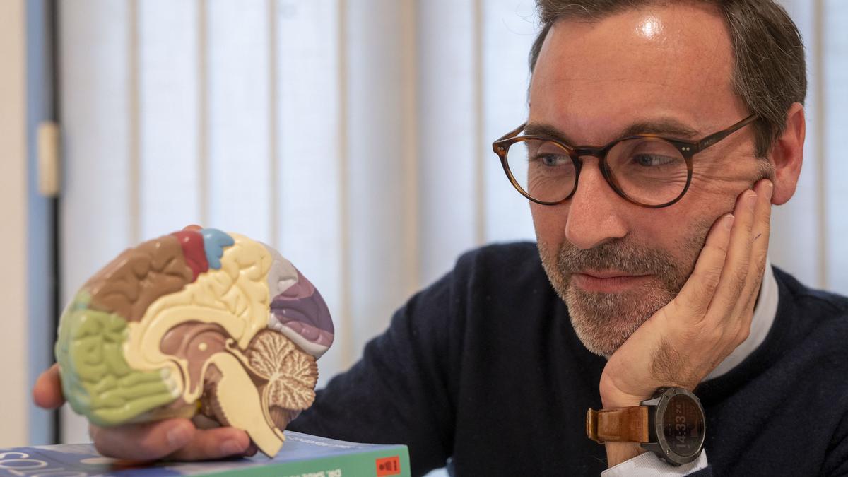  El neuropsicólogo clínico del Hospital de Sant Pau, Saül Martínez-Horta, autor del libro ’Cerebros rotos’.