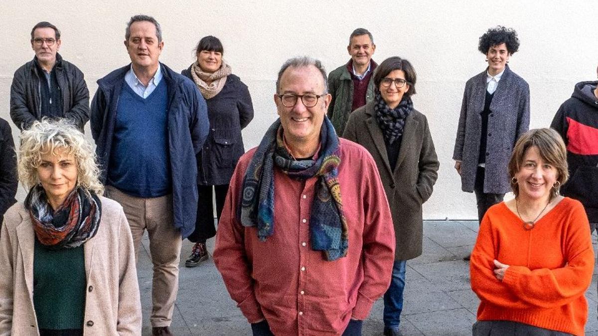 Òmnium activa la via judicial per frenar l’execució del 25% de castellà a les aules de Catalunya