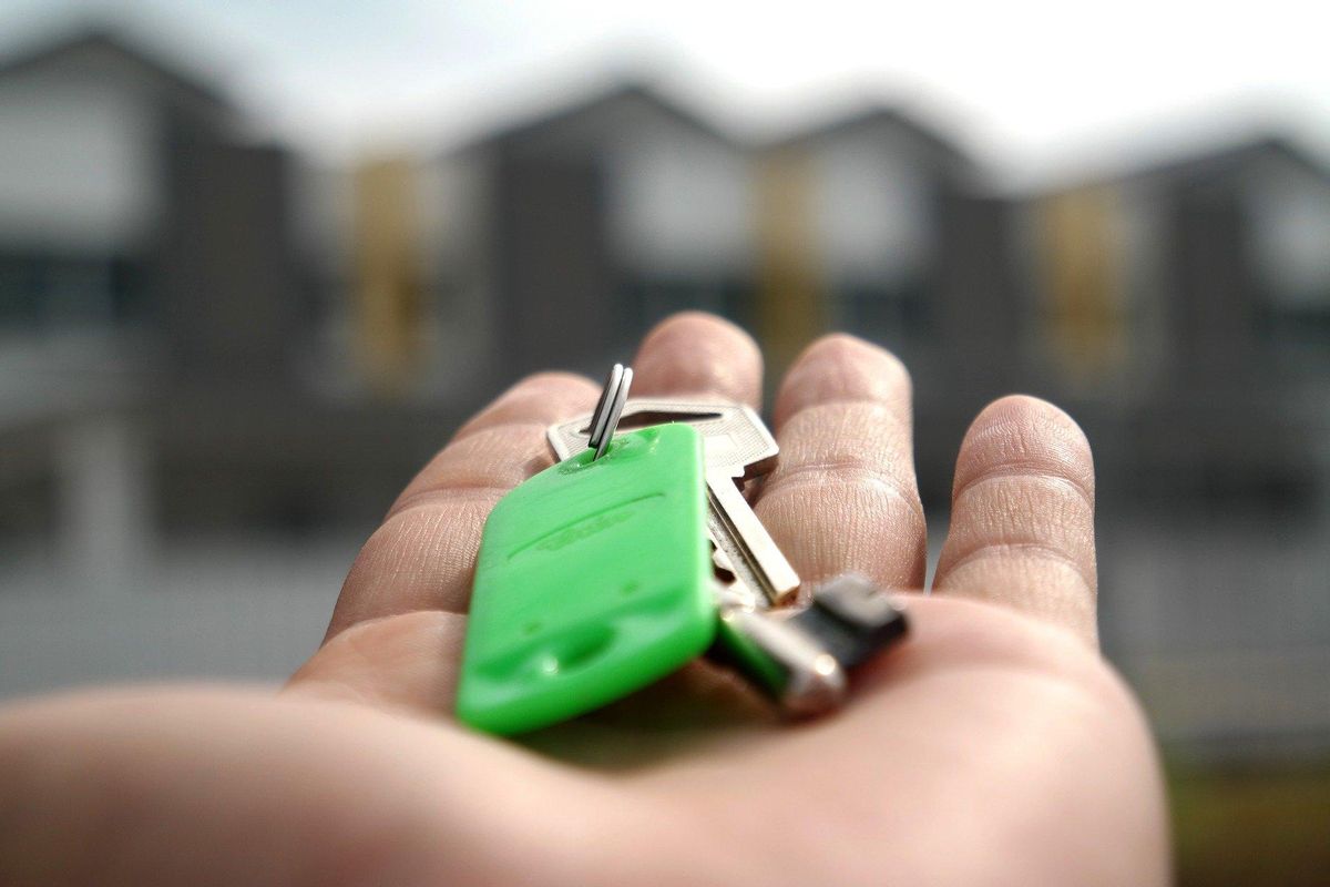 Emisión de avales, alquiler con opción a compra o ventajas fiscales, las alternativas para que los jóvenes accedan a una vivienda Emisión de avales, alquiler con opción a compra o ventajas fiscales, las alternativas para que los jóvenes accedan a una vivienda