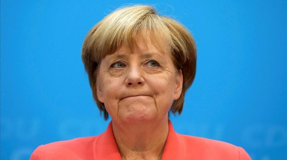La cancillera Angela Merkel, ante los medios. La cancillera Angela Merkel, ante los medios.