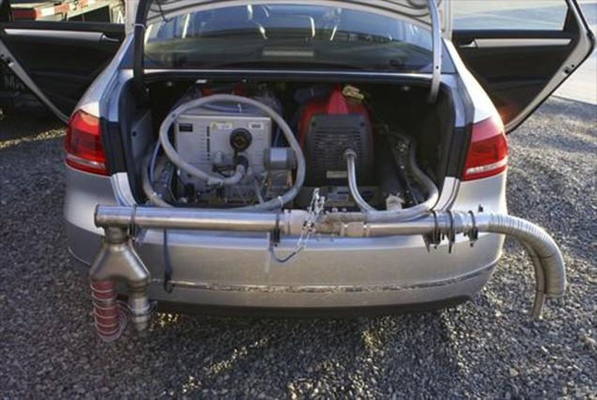 Prueba de control de emisiones de un coche de Volkswagen en Estados Unidos. Prueba de control de emisiones de un coche de Volkswagen en Estados Unidos.