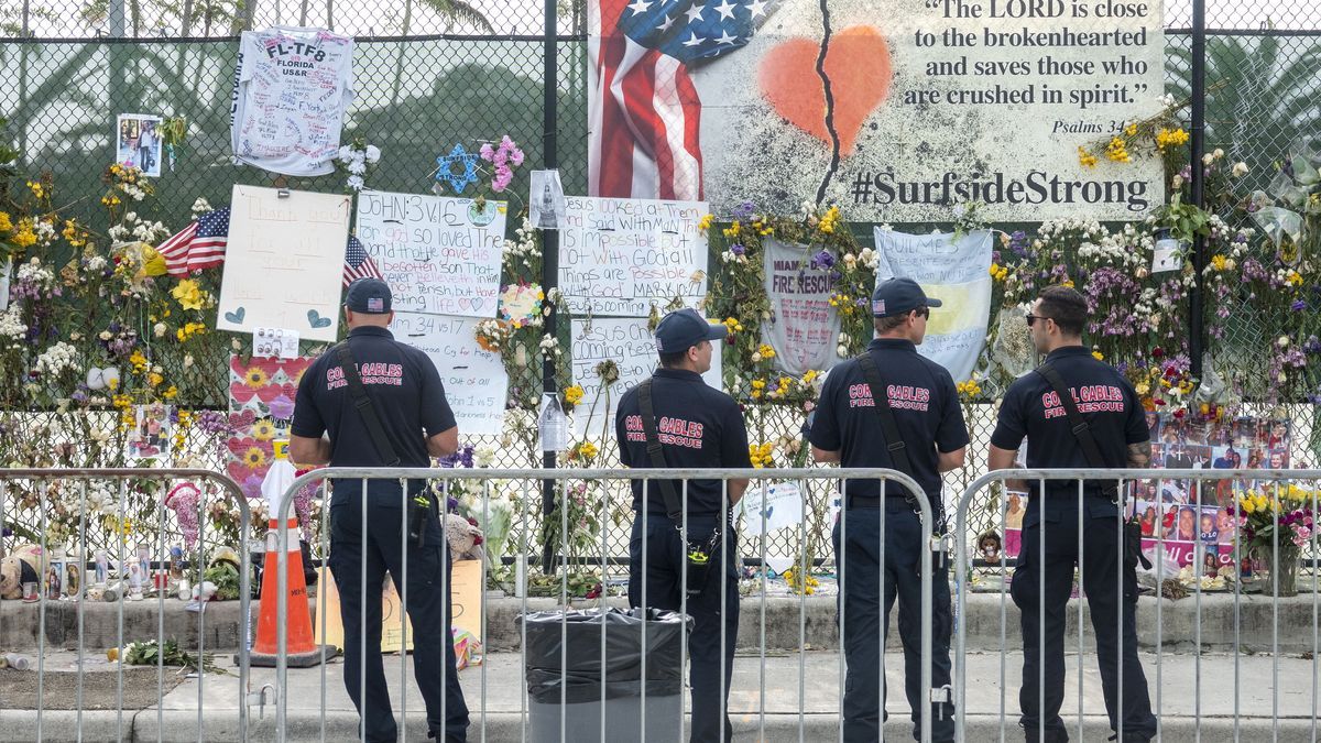 Suben a 64 las muertes por el derrumbe de Miami - Vimarsana News