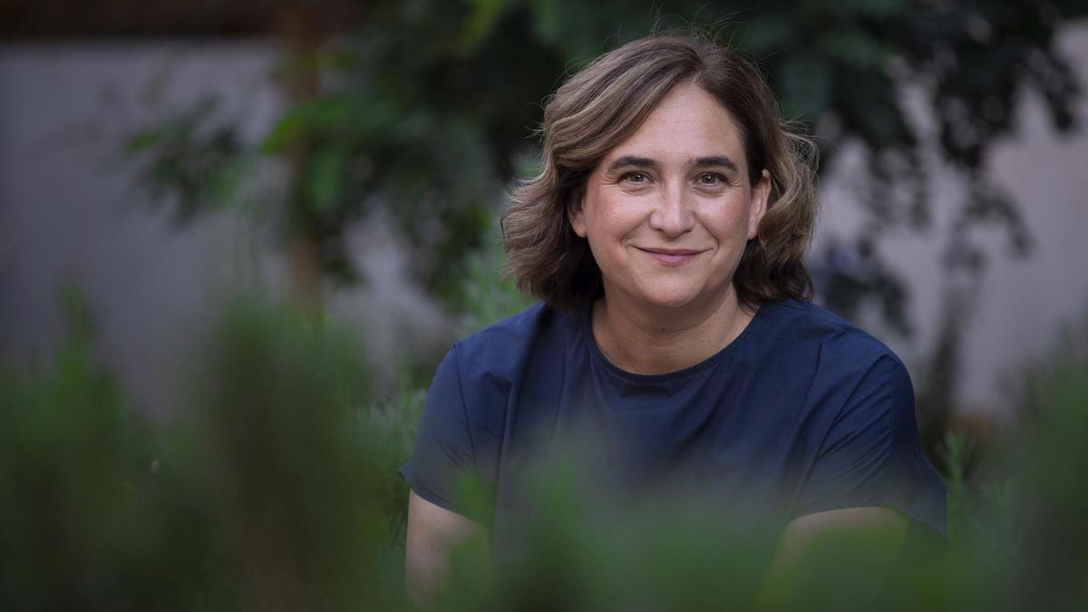 Ada Colau durante una entrevista para El Periódico de Catalunya