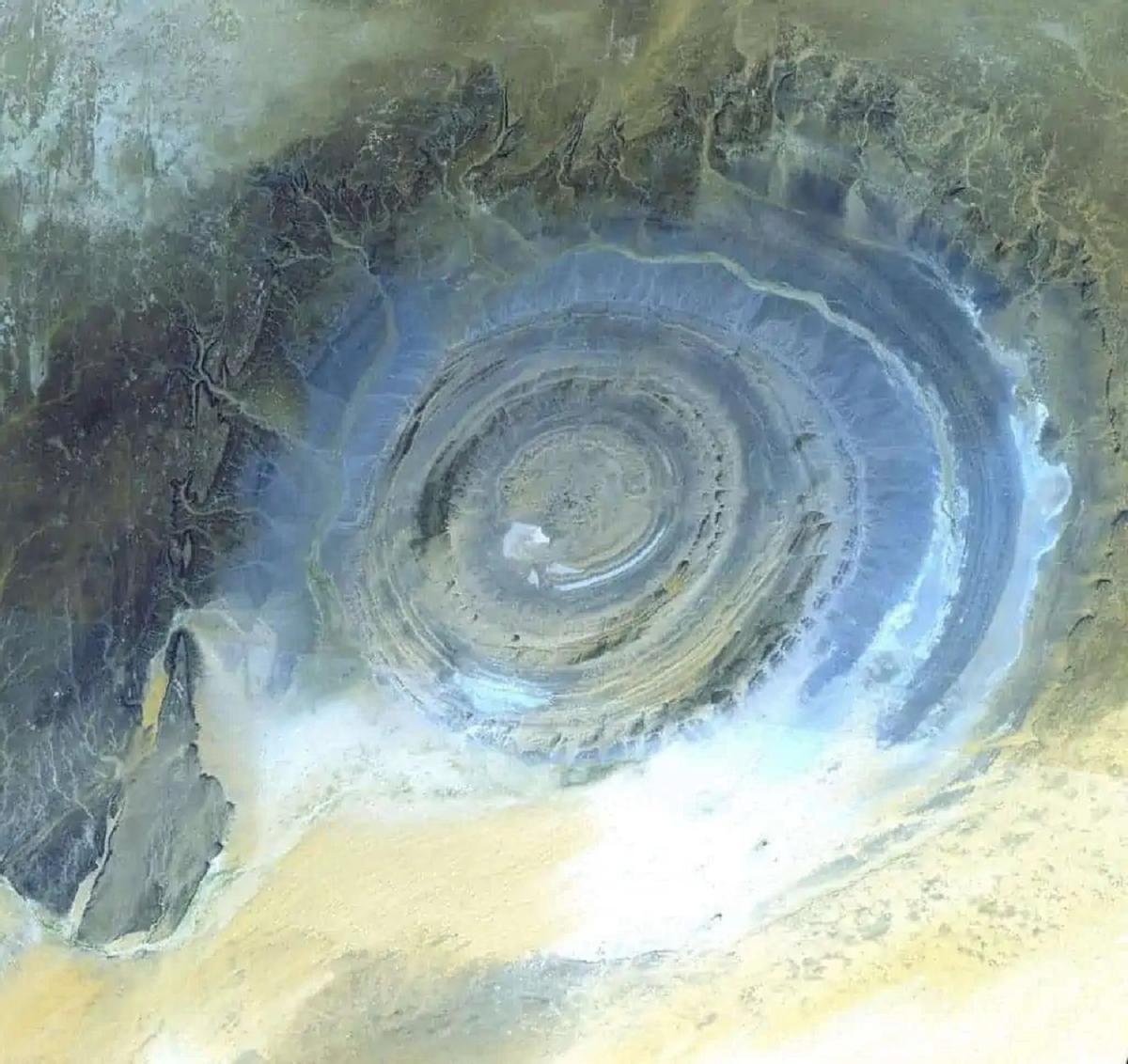 ¿Qué es el enigmático 'Ojo del Sáhara' visible desde el espacio?