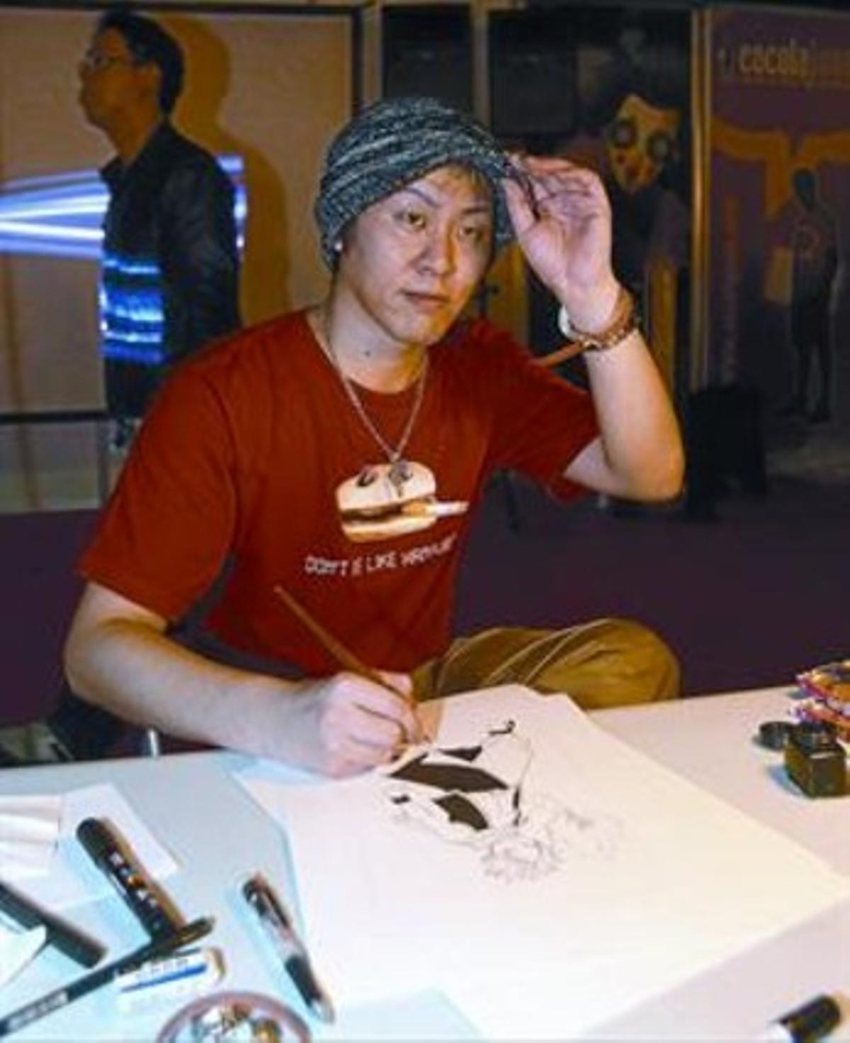 Mashima, autor de ’Fairy Tail’, ayer en el Salón del Manga.