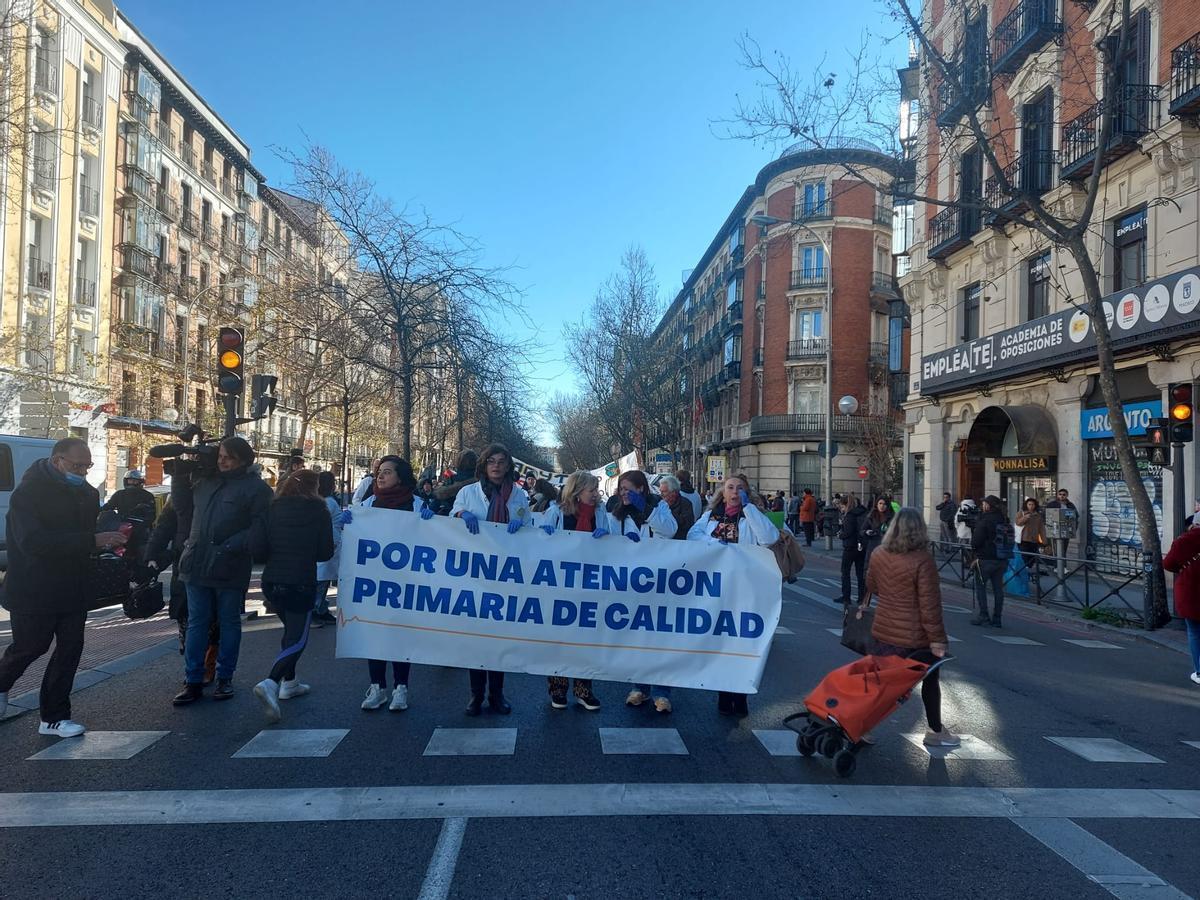 Los médicos y Sanidad de Madrid acercan posturas en una nueva reunión "con buen clima"